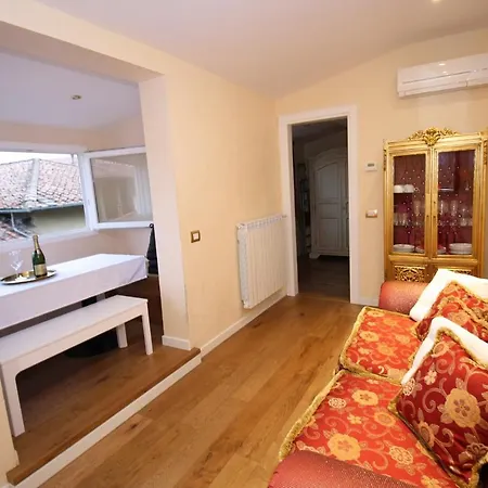 Homedoapartments Deluxe Terme * Florence
